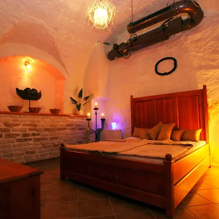 Metamorphis Hotel