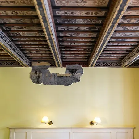 Metamorphis Hotel
