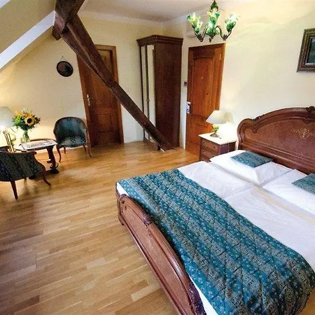 Hotel Metamorphis