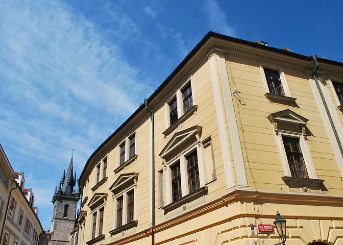 Metamorphis Hotel