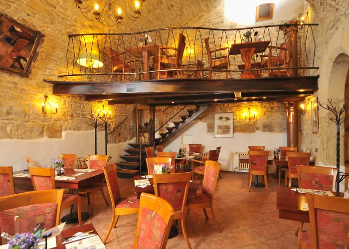 Metamorphis Hotell 4*
