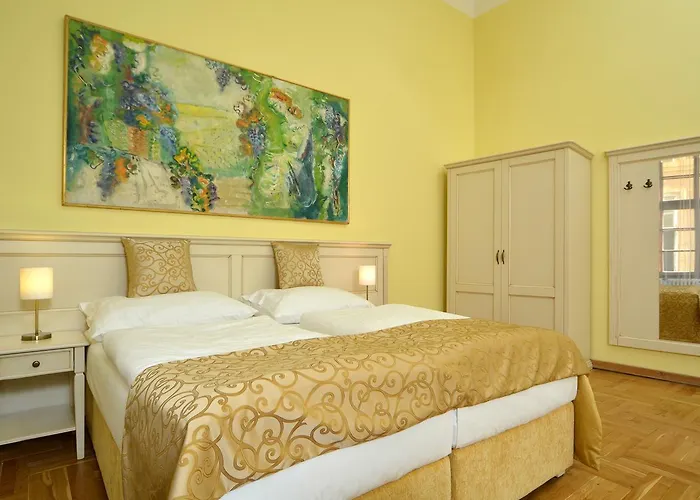 Hotel Metamorphis 4*